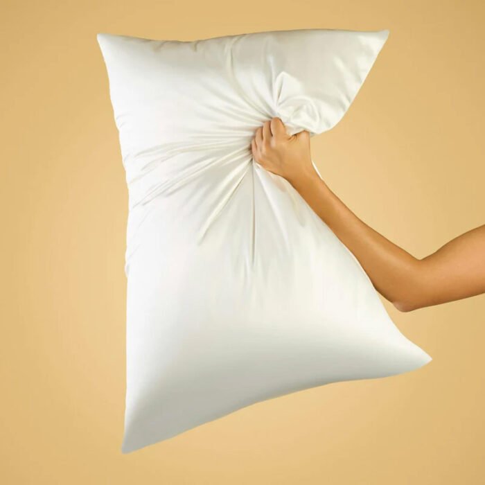 SOMA LUXY Mulberry Silk Pillowcase - Image 9